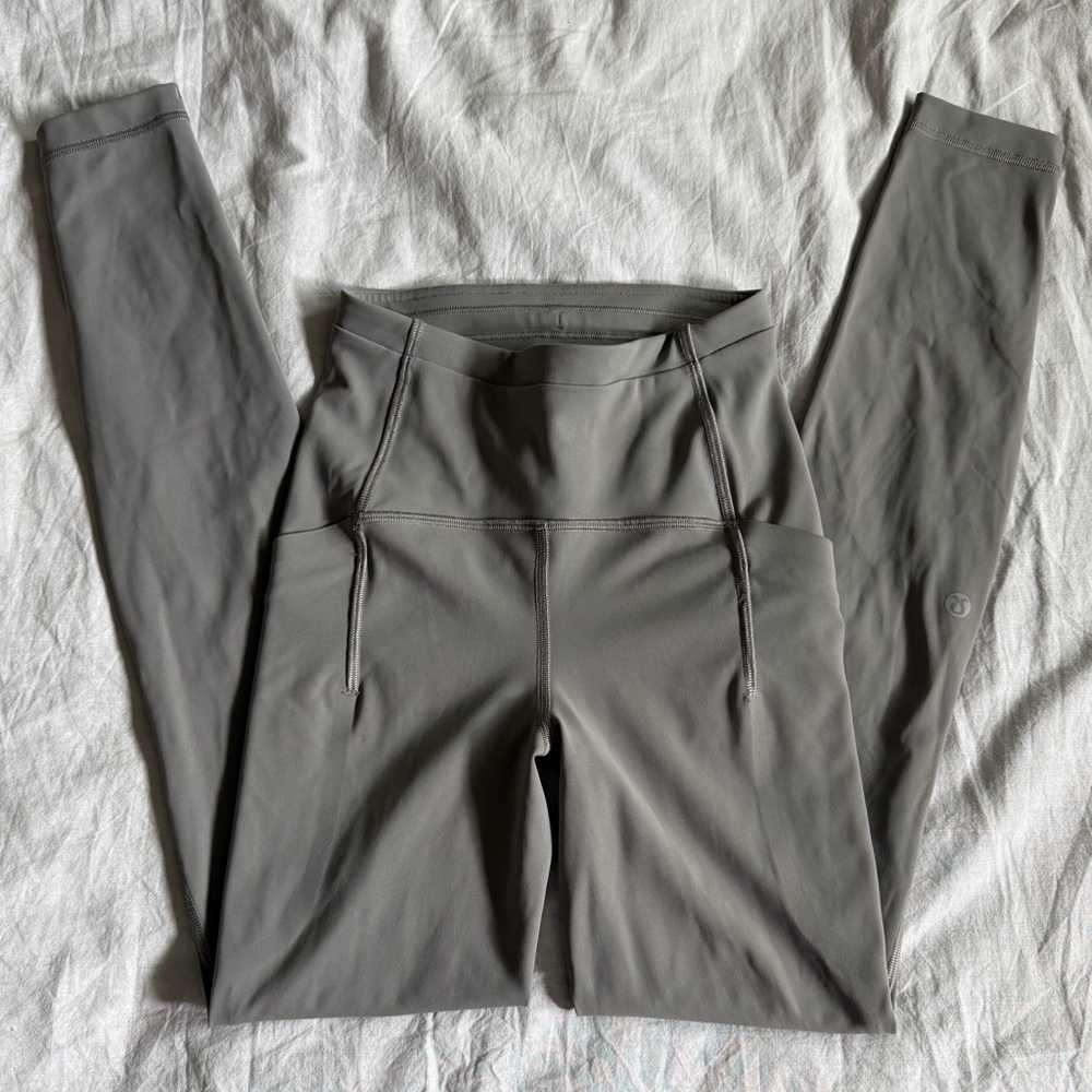 lululemon grey athletic leggings.